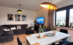 Maya'S Flats & Resorts 105 - Przestronny Apartament Przy Parku Regana Blisko Plazy